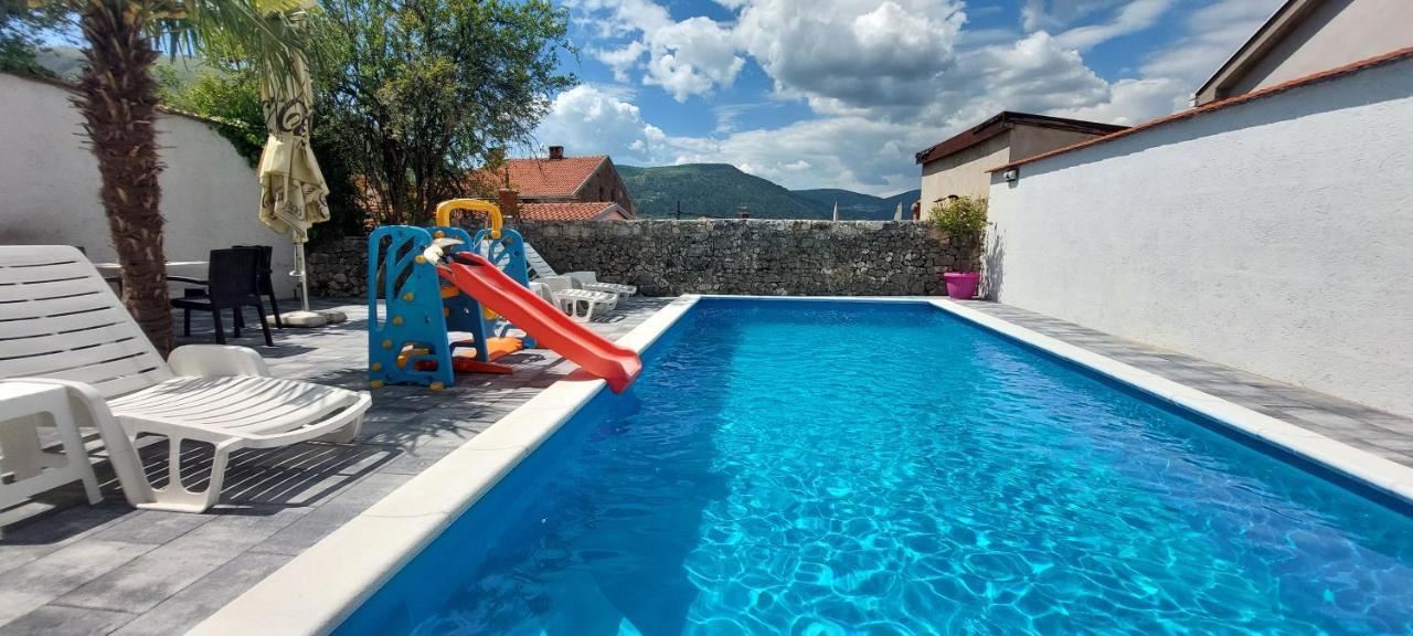 Skyline Apartments Mostar Ruang foto